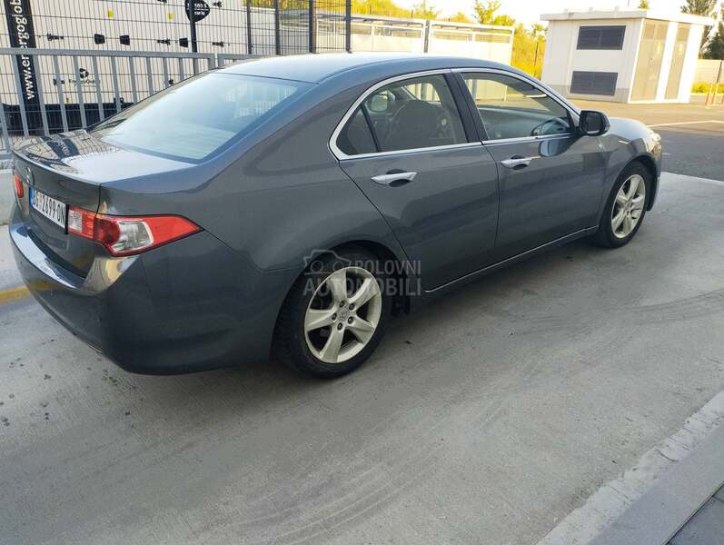 Honda Accord 2.2