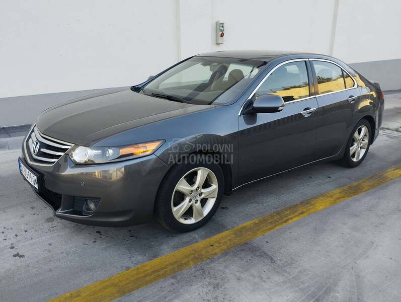Honda Accord 2.2