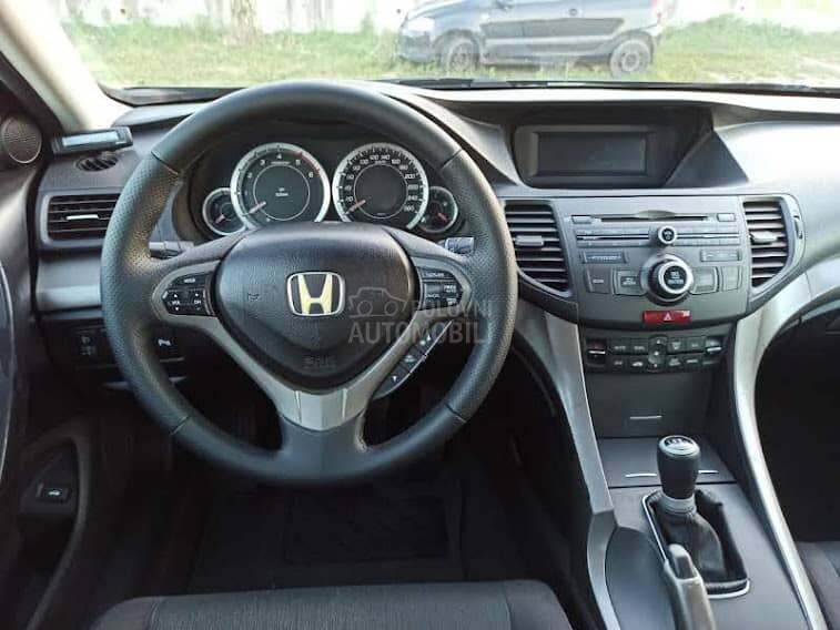 Honda Accord 2.2