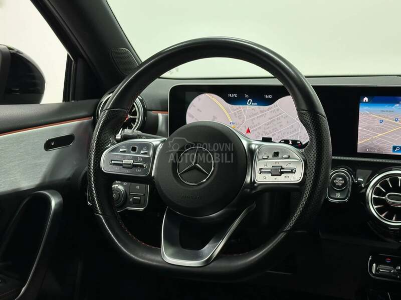 Mercedes Benz CLA 200 AMG LINE AMB AUT