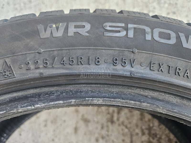 Nokian 225/45 R18 Zimska