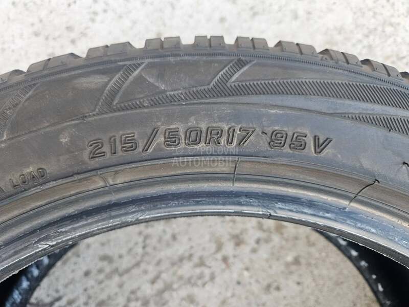 Falken 215/50 R17 Letnja