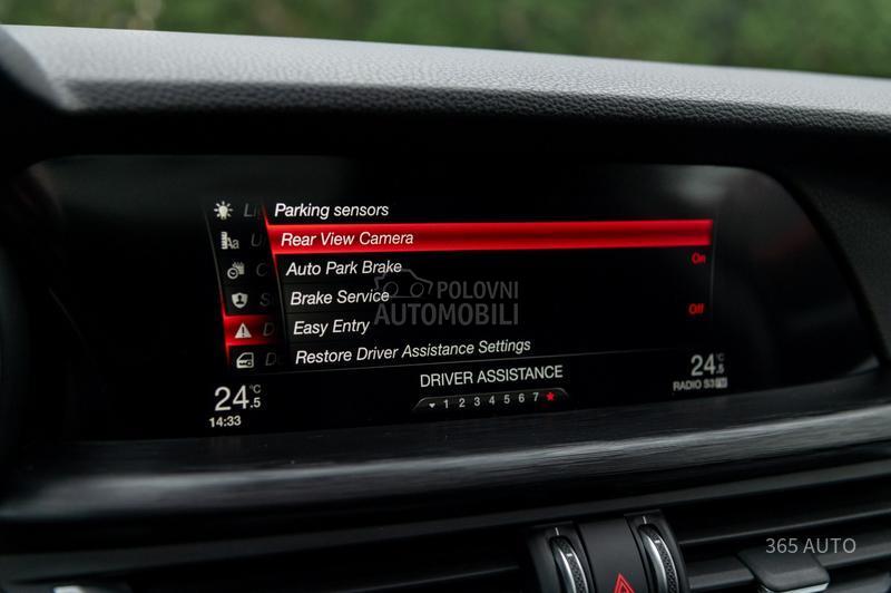 Alfa Romeo Stelvio Q4/PANO/ACC