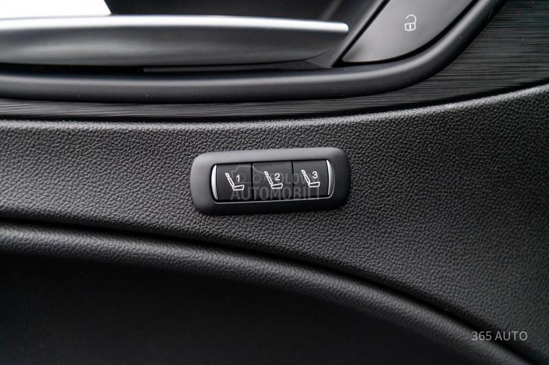 Alfa Romeo Stelvio Q4/PANO/ACC
