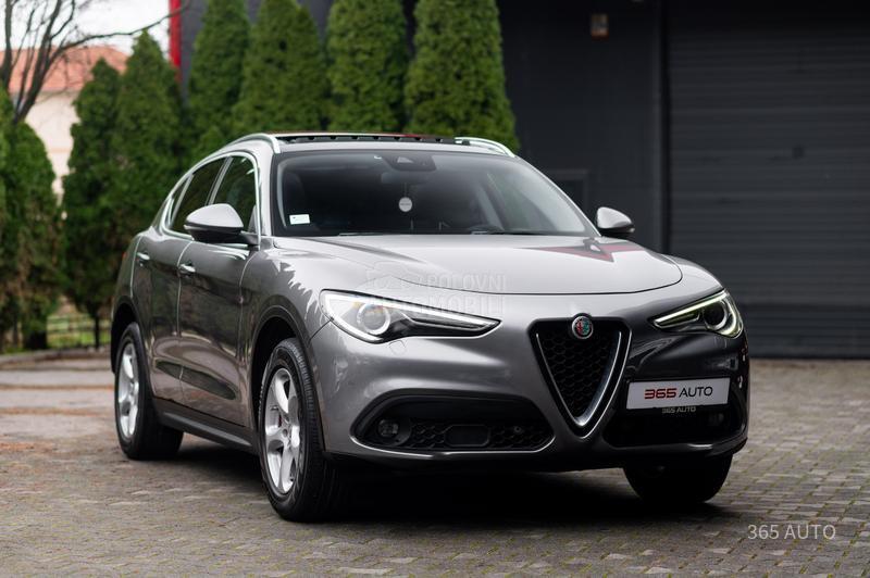 Alfa Romeo Stelvio Q4/PANO/ACC