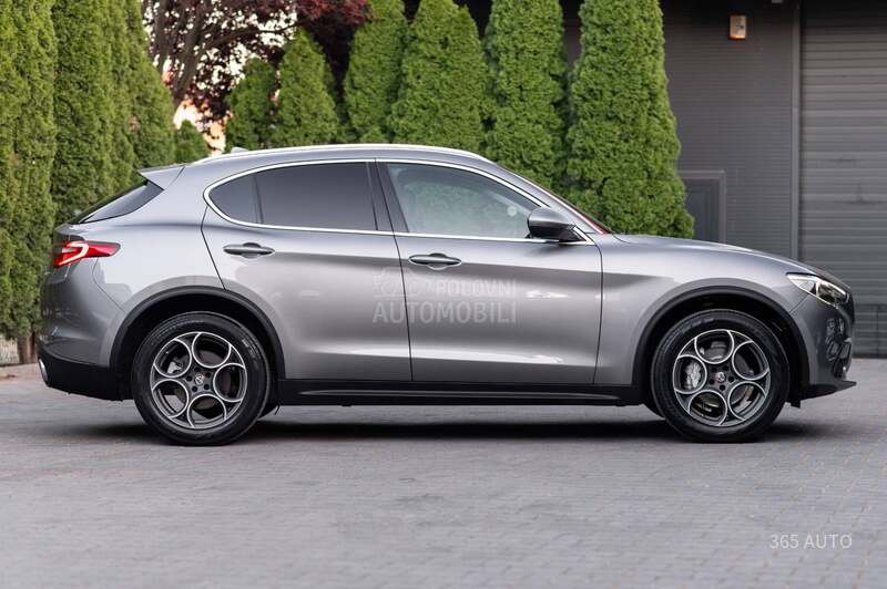Alfa Romeo Stelvio 2.0 200/AUT