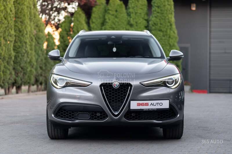 Alfa Romeo Stelvio 2.0 200/AUT