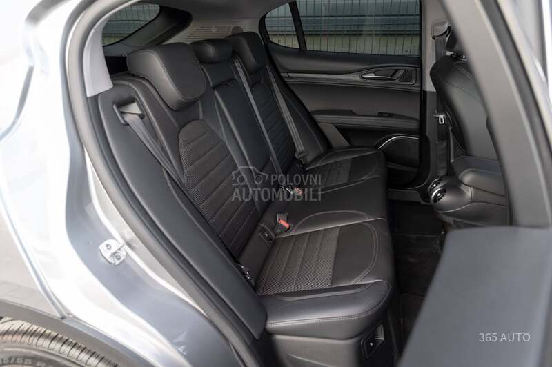 Alfa Romeo Stelvio 2.0 200/AUT