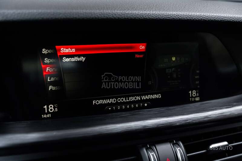Alfa Romeo Stelvio 2.0 200/AUT