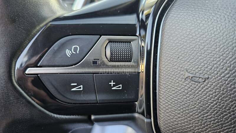 Peugeot 3008 1.5 hdi Allure