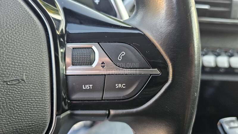 Peugeot 3008 1.5 hdi Allure