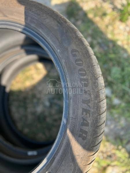 Goodyear 245/50 R19 Zimska