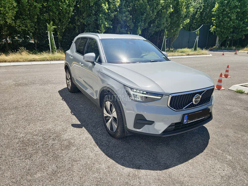 Volvo XC40 T2 CORE LIMITED EDIT