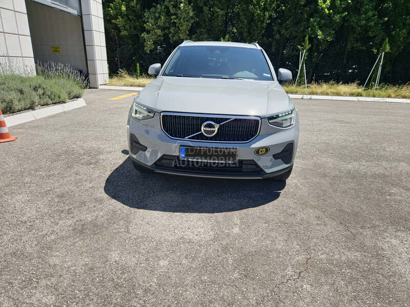Volvo XC40 T2 CORE LIMITED EDIT
