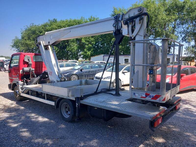 Nissan Cabstar