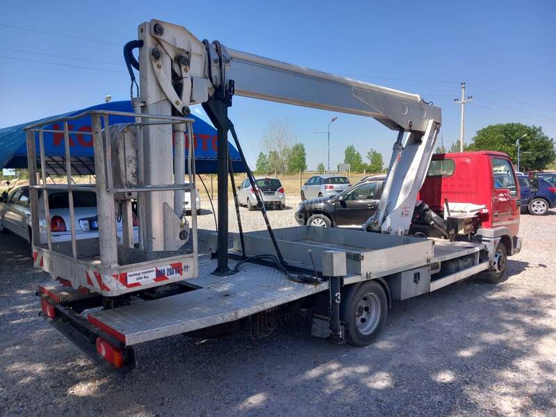 Nissan Cabstar