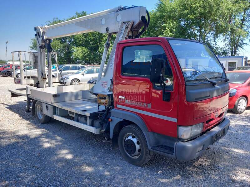 Nissan Cabstar