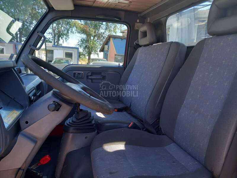 Nissan Cabstar
