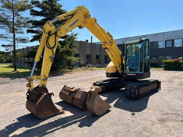 Yanmar B7 Sigma.