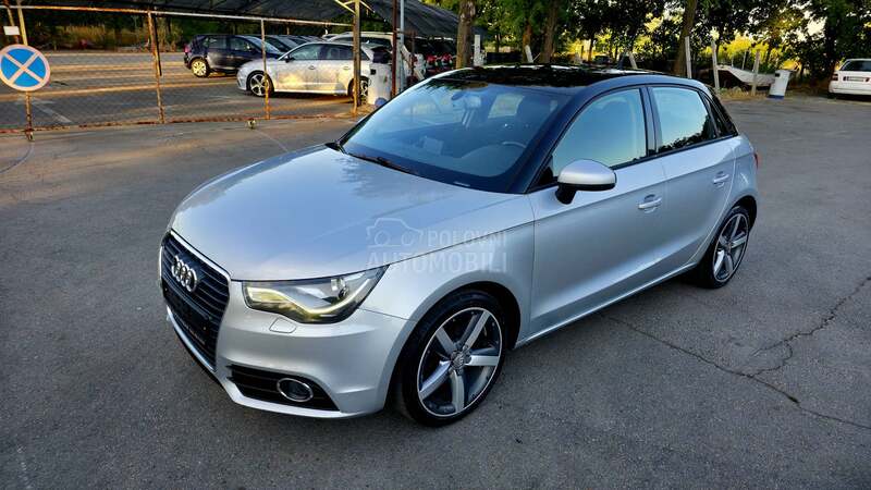 Audi A1 1,2tfsi LED/NAVl