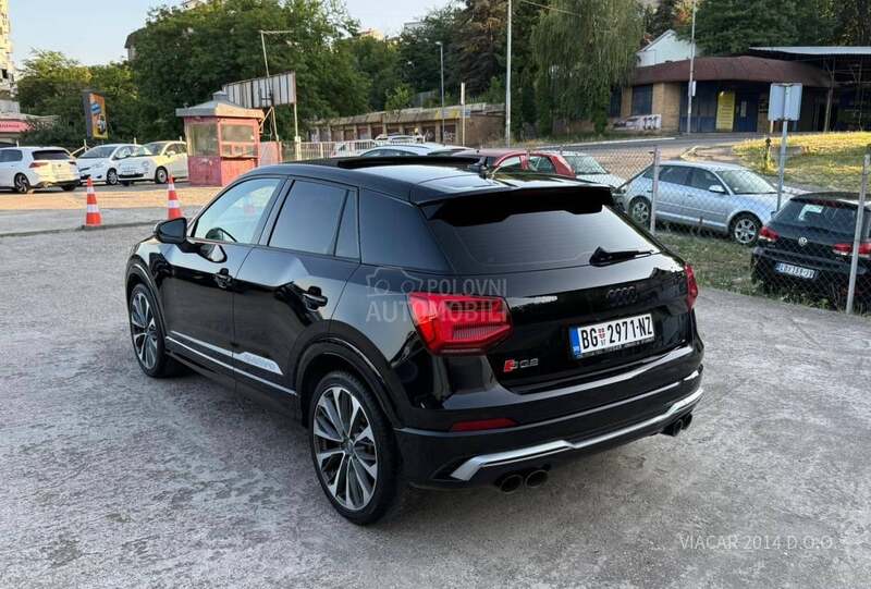 Audi SQ2 PANO/NAV/LED