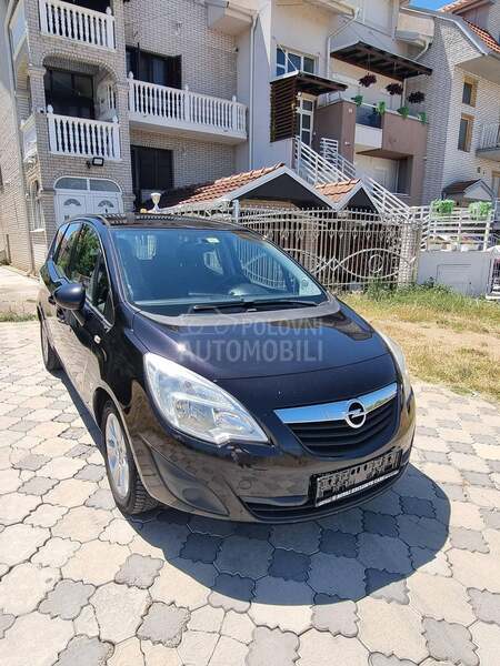 Opel Meriva 