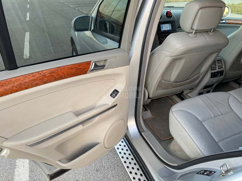 Mercedes Benz ML 350 T N G