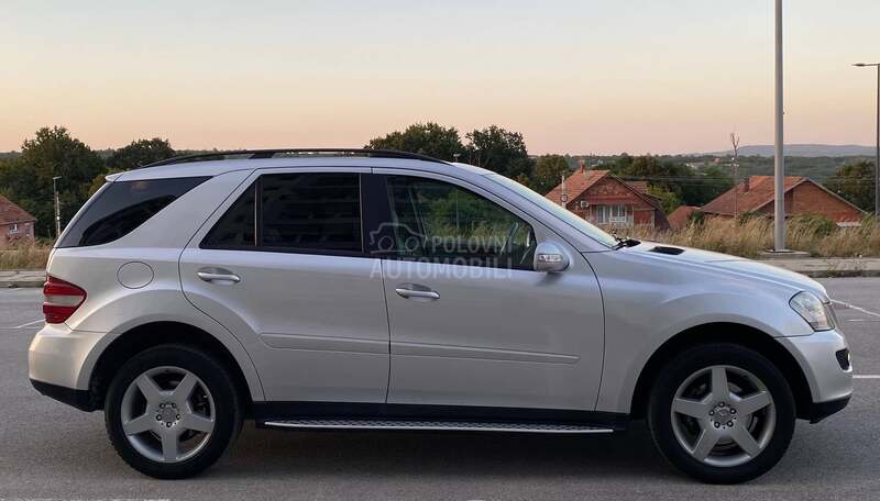 Mercedes Benz ML 350 T N G