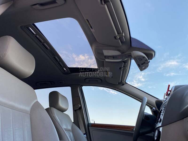 Mercedes Benz ML 350 T N G