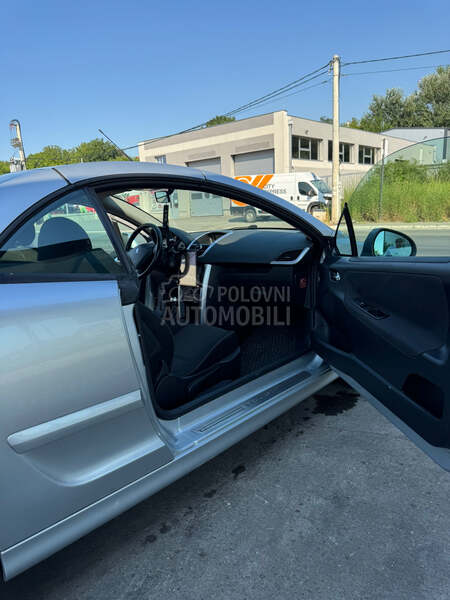 Peugeot 207 CC