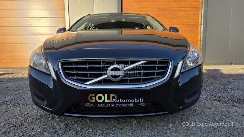 Volvo V60 2.0 D4 OCEAN RACE