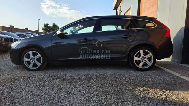 Volvo V60 2.0 D4 OCEAN RACE