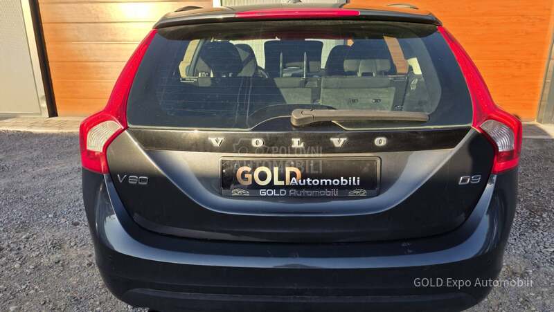 Volvo V60 2.0 D4 OCEAN RACE