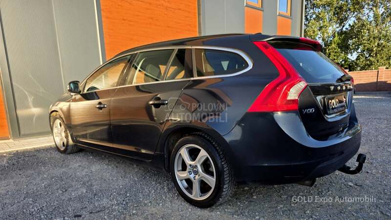 Volvo V60 2.0 D4 OCEAN RACE
