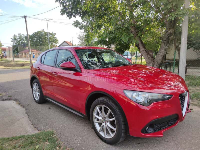 Alfa Romeo Stelvio 2.2 auto
