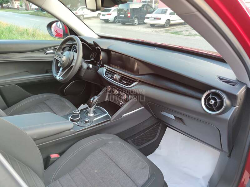 Alfa Romeo Stelvio 2.2 auto