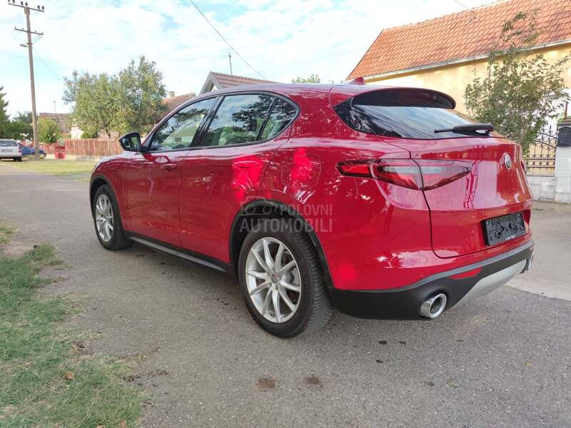 Alfa Romeo Stelvio 2.2 auto