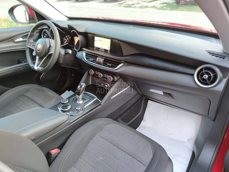 Alfa Romeo Stelvio 2.2 auto