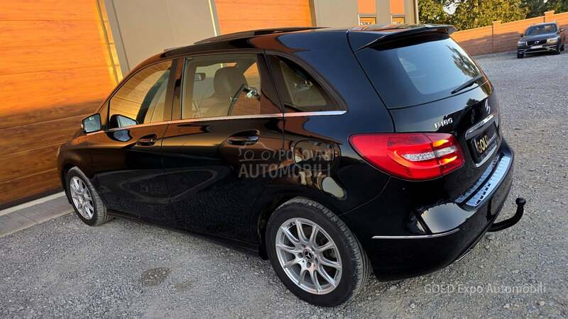 Mercedes Benz B 180 1.5 D AUT FUL OPTION