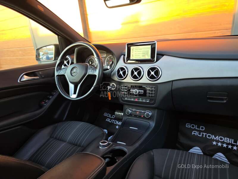 Mercedes Benz B 180 1.5 D AUT FUL OPTION