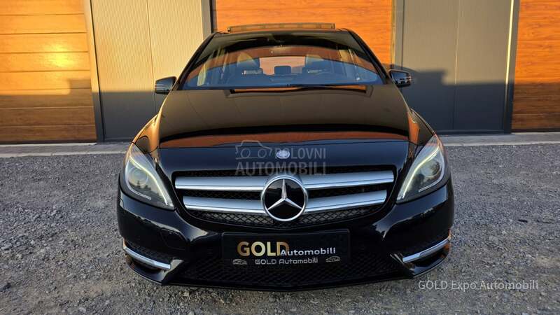 Mercedes Benz B 180 1.5 D AUT FUL OPTION
