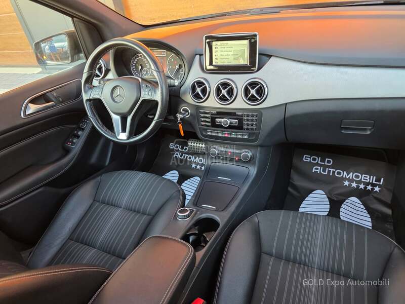 Mercedes Benz B 180 1.5 D AUT FUL OPTION