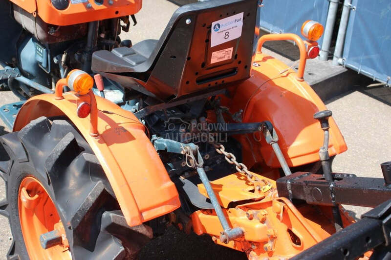 Kubota B5001DT