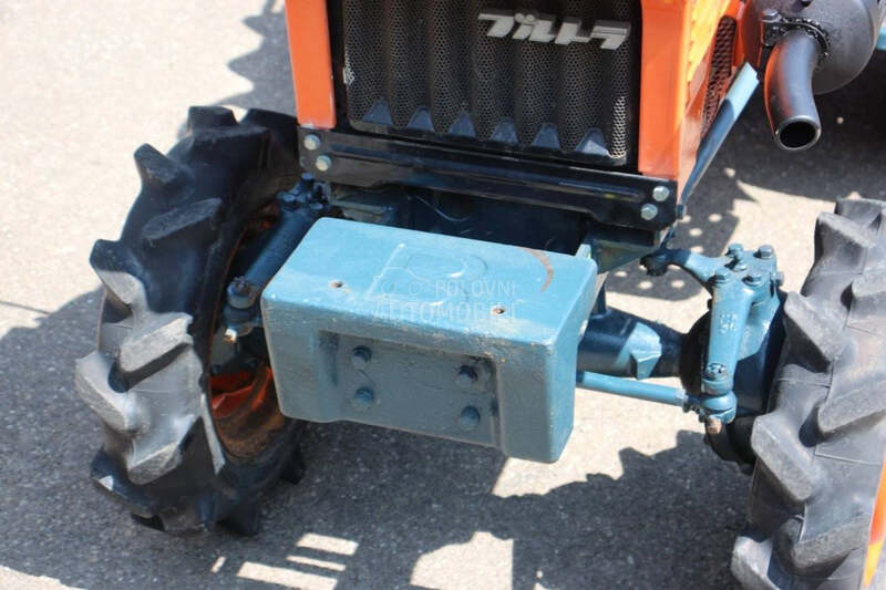 Kubota B5001DT