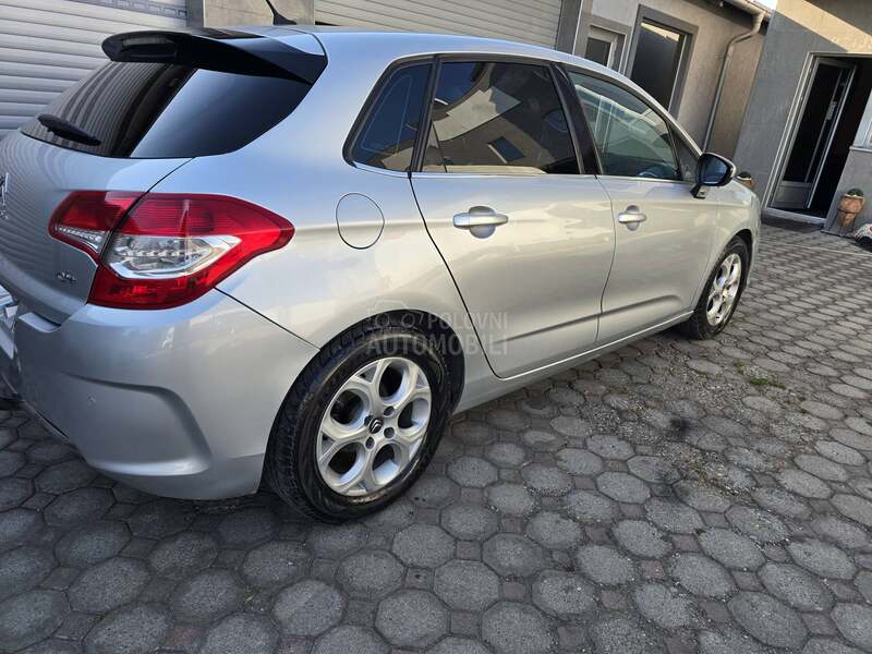 Citroen C4 
