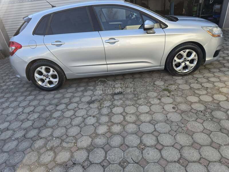 Citroen C4 