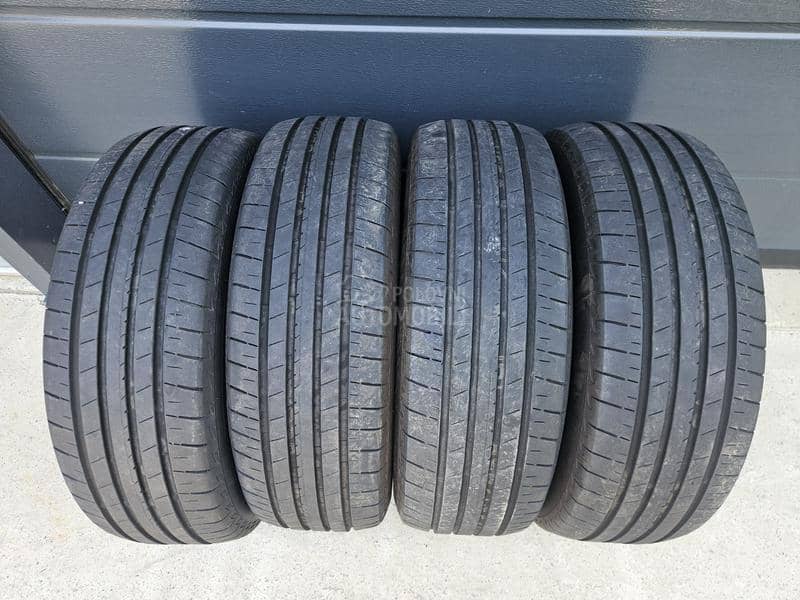 Bridgestone 215/65 R16 Letnja