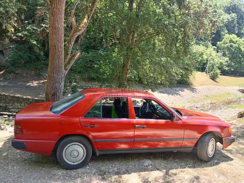 Mercedes Benz W124 2.0 d