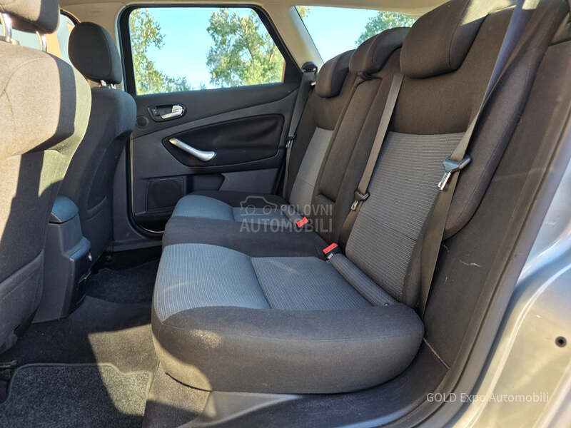 Ford Mondeo 1.8 TDCi TITANIUM