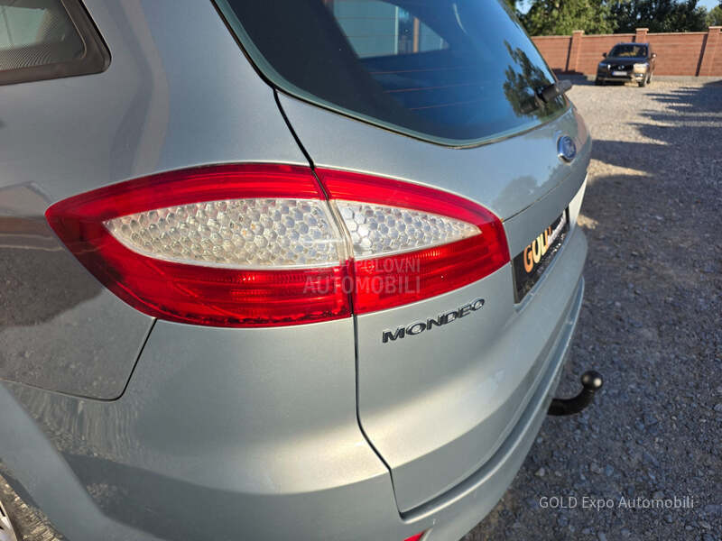 Ford Mondeo 1.8 TDCi TITANIUM